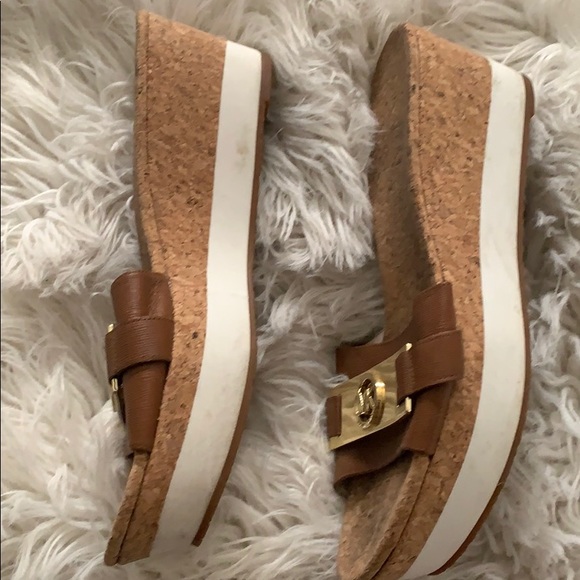 Michael Kore - Picture 2 of 4